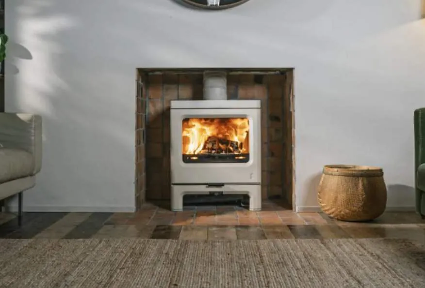 Charnwood Skye E700