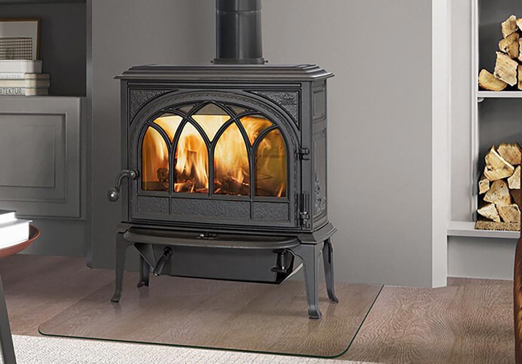 TRADITIONAL WOOD STOVES